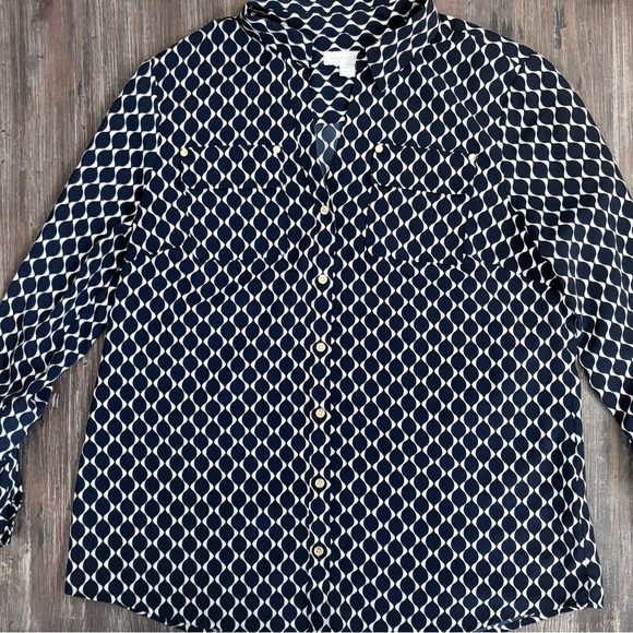 Charter Club Blue Notched Collar Long Sleeve Shirt with Button Detail - Picture 1 of 14